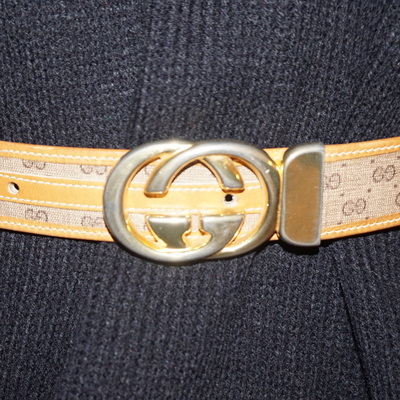 Vintage authentic gucci belt size 28 or small