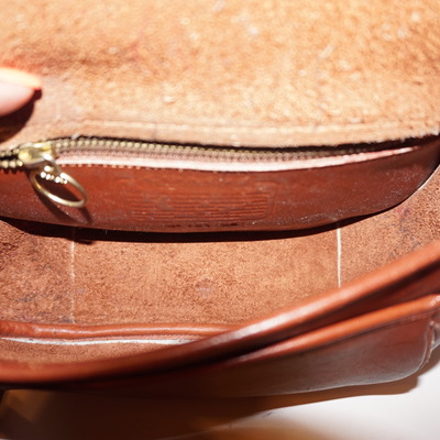 Vintage coach crossbody purse 