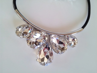 Elegant Teardrop Crystal Necklace