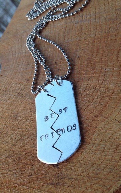 "Best Friends" split Necklaces
