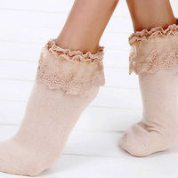 Dolly Lace Ankle Socks / FREE SHIPPING - Thumbnail 3