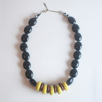 Bright Black & Yellow Vinyl Disc Beaded Necklace NL0699 - Thumbnail 2