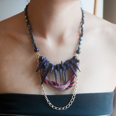 Dark Purple Stone Wood Beads Pendant Necklace NL0701