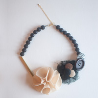 Felt White Flower Nylon Button Wedding Necklace, NL0763 - Thumbnail 1