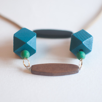 Long Leather Geometric Wooden Blue Pendent Necklace, NL0695