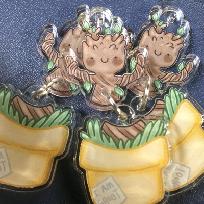 Dancing groot charms