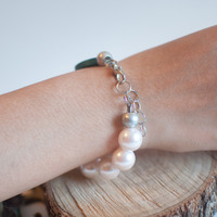 White Glass Pearl Green Disc Beaded Bracelet, BL0677 - Thumbnail 4