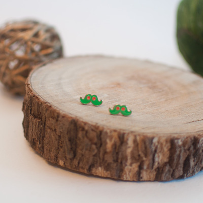 Mustache stud earrings, er0470