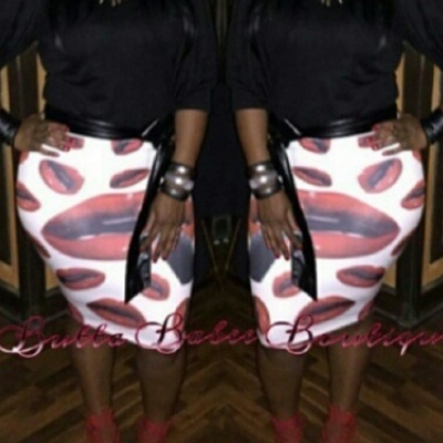 *kiss my lipstick* pencil skirt