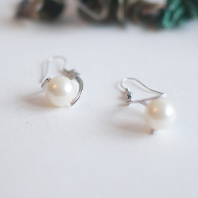 White fuax pearl dangle drop earrings, er0751 - Thumbnail 2