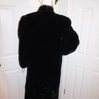 Vintage Soft Velour Black Coat With Faux Fur Collar Size M-L - Thumbnail 2