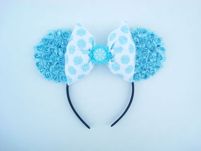 Blue Winter floral ears ♥