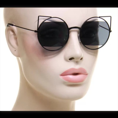 Metal framed cat eye