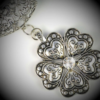 Nenya--galadriels flower necklace-the hobbit-lord of the rings inspired jewlery-faeryspell creations - Thumbnail 3