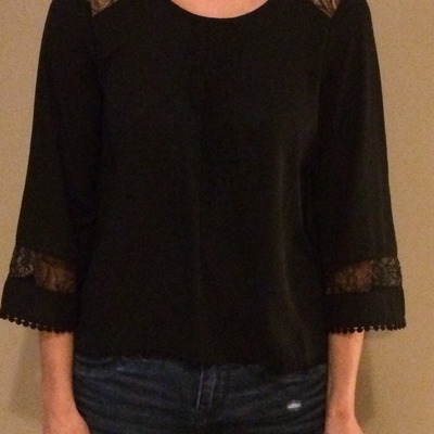 Chiffon & lace bell sleeve top