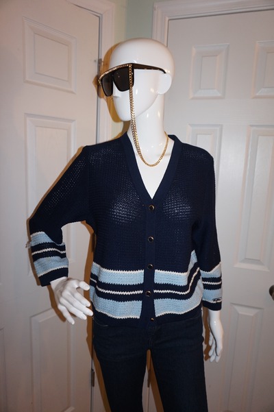 Vintage st. john blue cardigan sweater size m-l