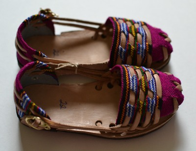 Size 22 US 6 Infant/Toddler Caites