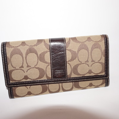 Authentic brown signature coach wallet 