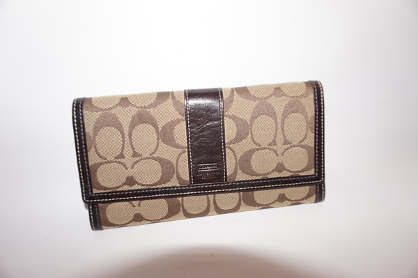 Authentic Brown Signature Coach Wallet 