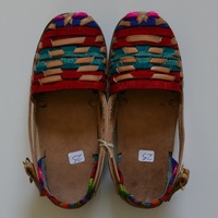 Size 25 US 8.5 Toddler Caites - Thumbnail 1