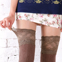 Sweet lace stockings - Thumbnail 2
