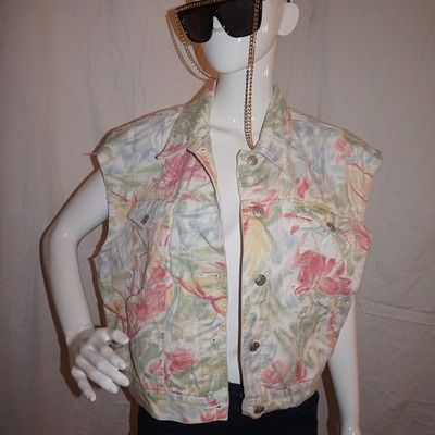 Vintage white floral jean vest size 2x