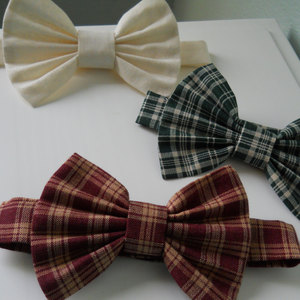 Mens-Teenager-Young Adult-Boys Forest Green and White Adjustable Bowtie. Great for photos, weddings, special occasions, every day wear. - Thumbnail 2