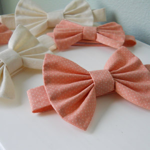 Mens-Teenager-Young Adult-Boys Pink Polka-Dot Adjustable Bowtie. Great for photos, weddings, special occasions, every day wear. - Thumbnail 1