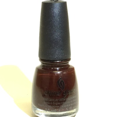 China glaze - prey tell