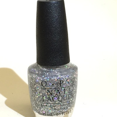 Opi - snowflakes in the air