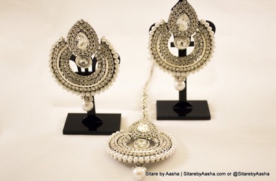 Amrita Tikka and Earring Set 