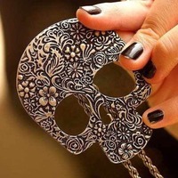 Gold Skull Pendant - Thumbnail 2