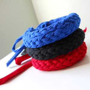 Black Chunky Crocheted T-Shirt Yarn Bracelet - Thumbnail 1