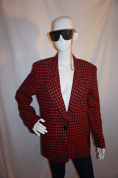 Vintage cedars red/black beaded blazer size m-l
