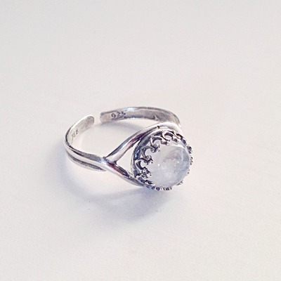 Mini rainbow moonstone