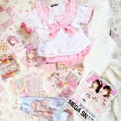 Kawaii mystery package - Thumbnail 4