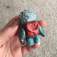 The Traveling Yeti resin figure - Thumbnail 1