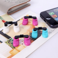 Cute Feet Stand Holder iPhone 5 - Thumbnail 1
