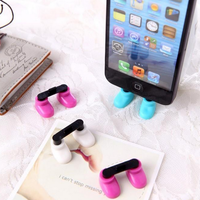 Cute Feet Stand Holder iPhone 5 - Thumbnail 4