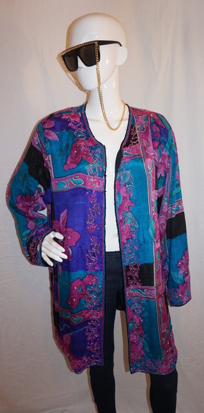 Vintage mody purple & pink throw, size 3x