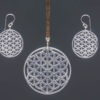 Flower of life pendant (available in brass only)