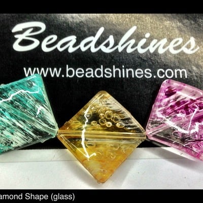 Glass diamond shape bead (100 pcs) 20mm - Thumbnail 2