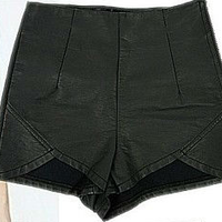 Black Leather High Waist Short - Thumbnail 1