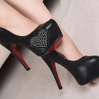 Cute Heart Shape Platform Pumps - Thumbnail 4