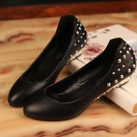 Rhinestone Pointed Toe Flats - Thumbnail 2