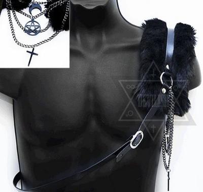 Dark shoulder harness