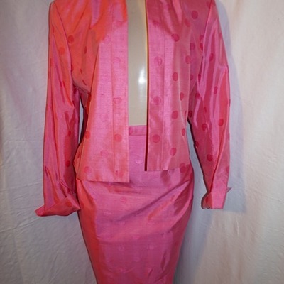 Vintage 2-piece worth pink polkadot set, size  l