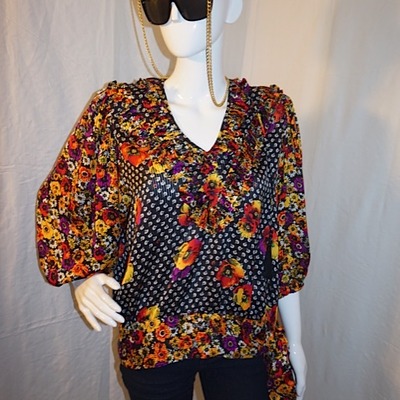 Vintage indigo light blue floral top, size m-l