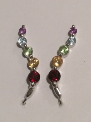 5 Multi-colored progressive stones