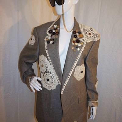 Vintage sliver thimble cream button blazer, size l